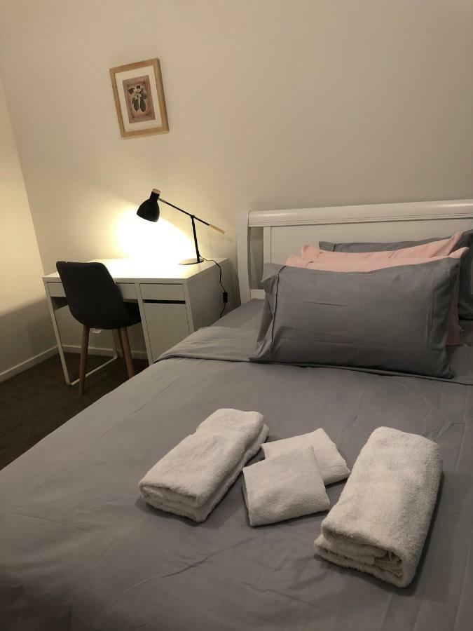 Apple House Tarneit North Apartment Ngoại thất bức ảnh