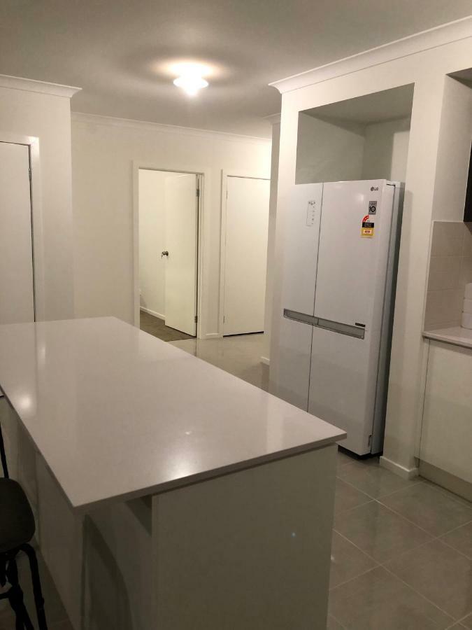 Apple House Tarneit North Apartment Ngoại thất bức ảnh
