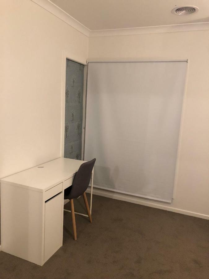 Apple House Tarneit North Apartment Ngoại thất bức ảnh